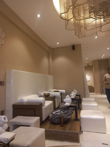 SOHO Salon — white lounge seating